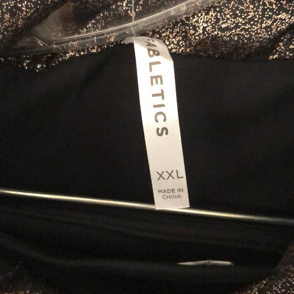 Fabletics size LG- XL 4 piece set black & Cooper jacket legging sport bra - Picture 13 of 16